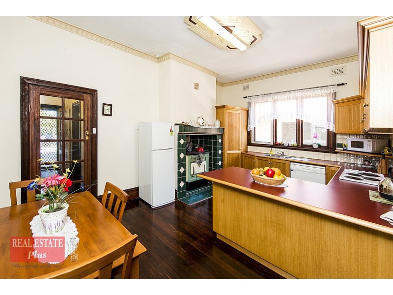 33 Great Northern Highway, Middle Swan WA 6056