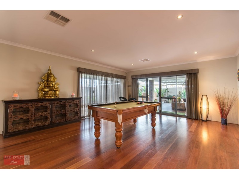 2 Adlington Way, The Vines WA 6069