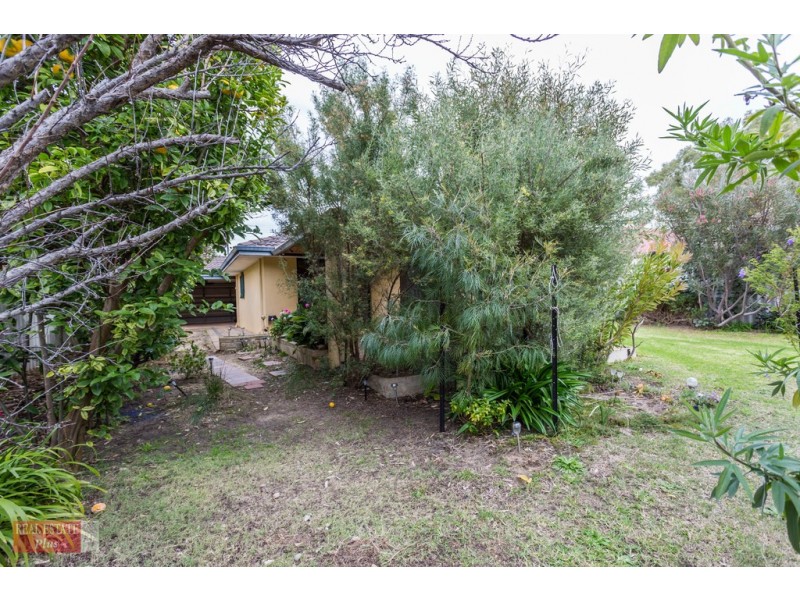 8 Hooley Road, Midvale WA 6056