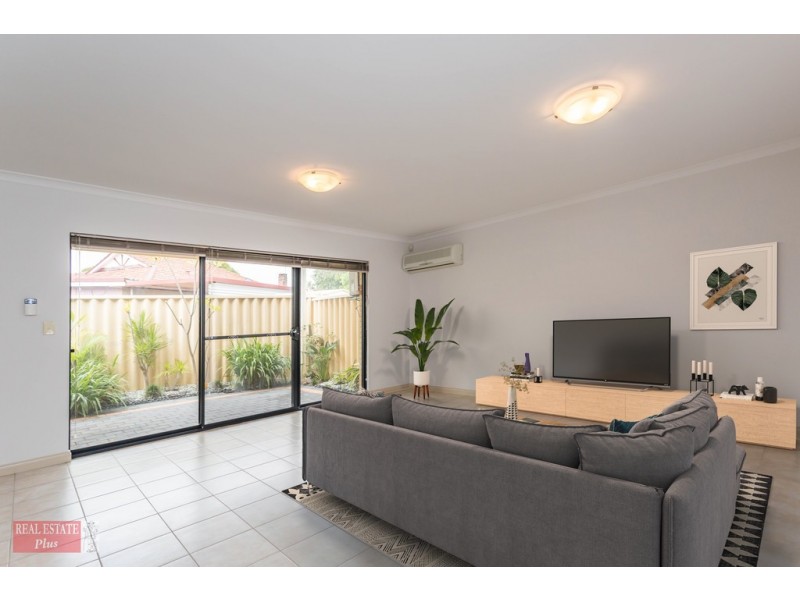 294C Flinders Street, Nollamara WA 6061