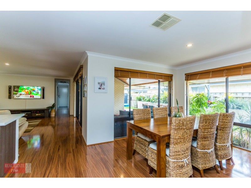 17 Grassdale Parkway, Ellenbrook WA 6069