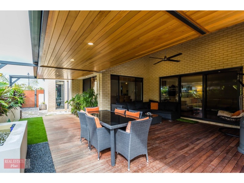 17 Grassdale Parkway, Ellenbrook WA 6069