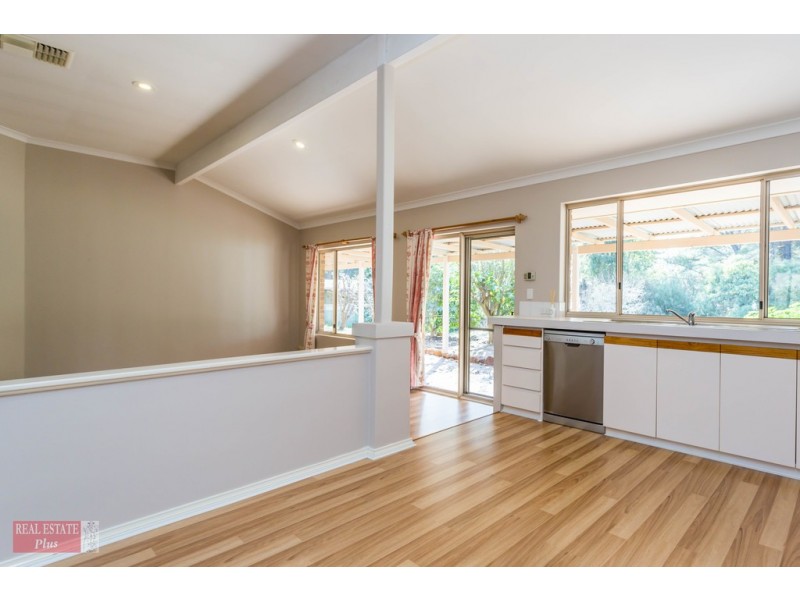 20 Vista Drive, Parkerville WA 6081