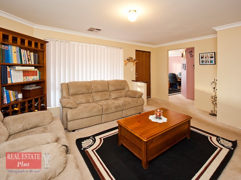 10 Altai Dale, Stratton WA 6056