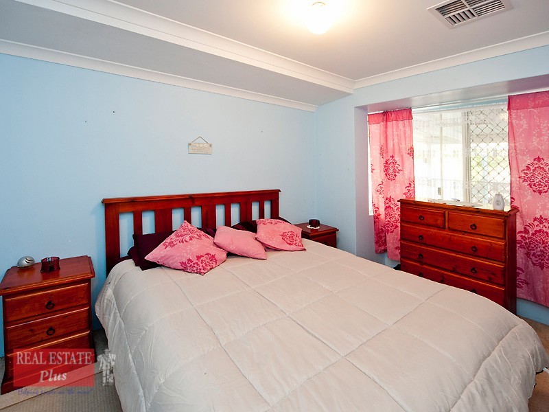 10 Altai Dale, Stratton WA 6056