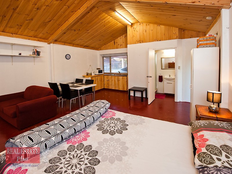 10 Altai Dale, Stratton WA 6056