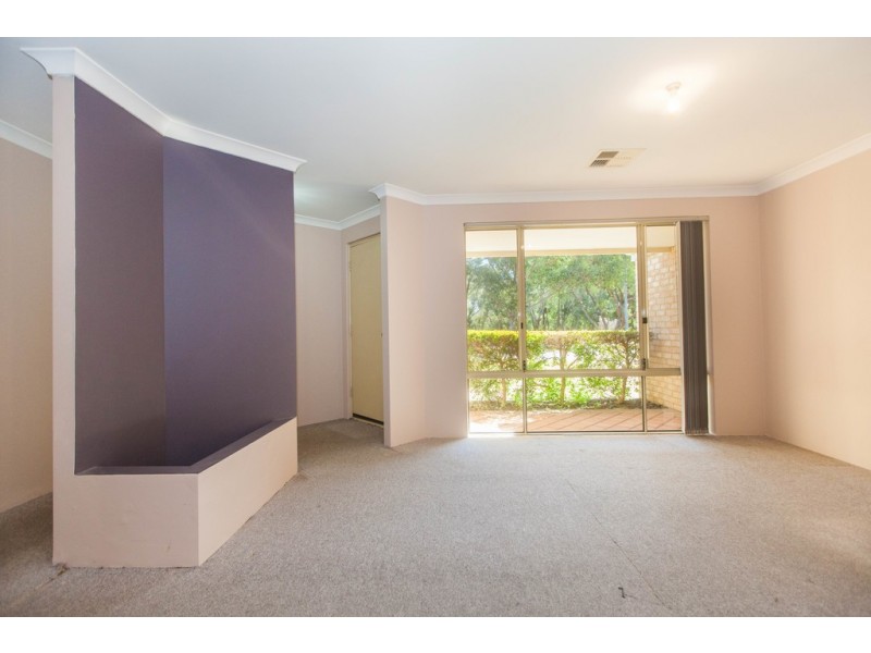 19 St Elias Place, Caversham WA 6055