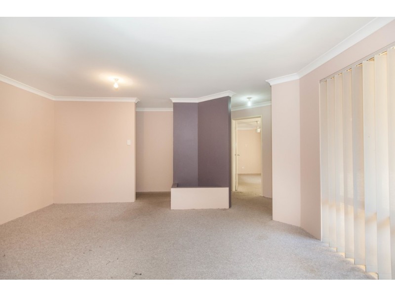 19 St Elias Place, Caversham WA 6055