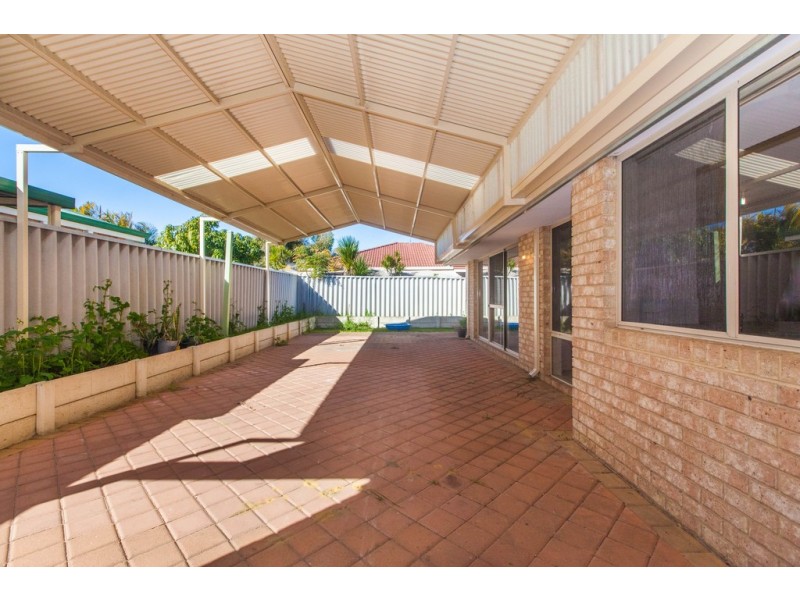 19 St Elias Place, Caversham WA 6055