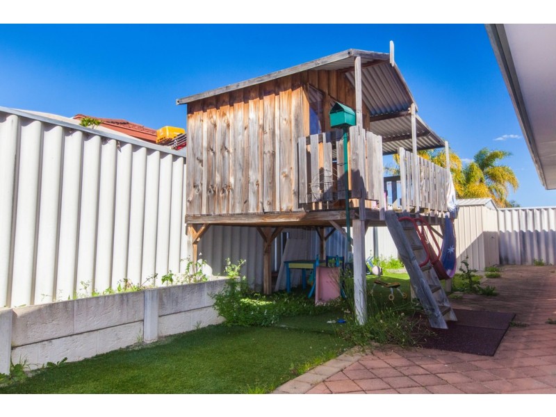 19 St Elias Place, Caversham WA 6055