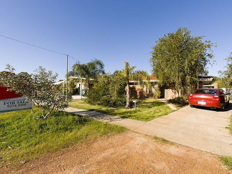 80 Victoria Parade, Midvale WA 6056