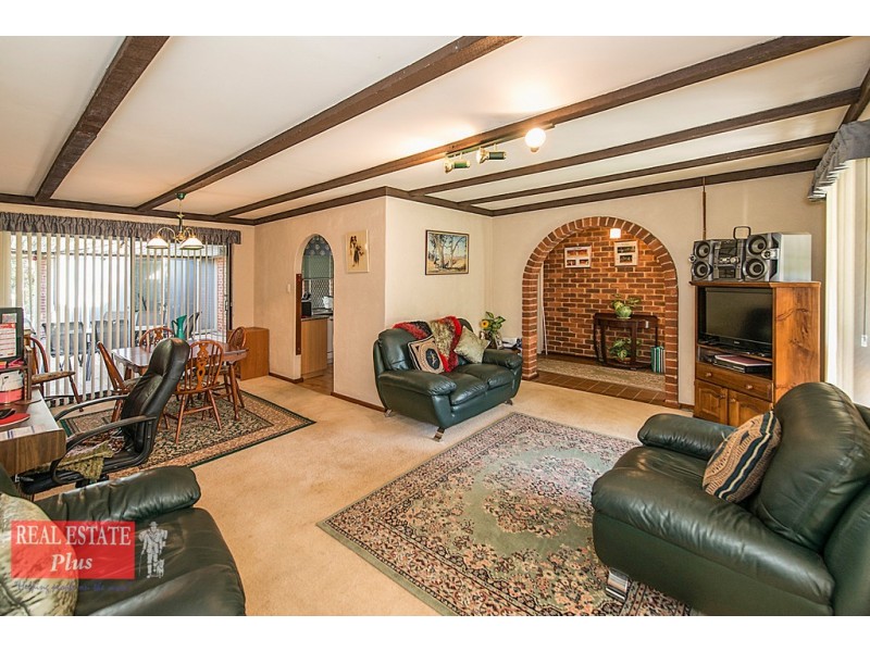 12 O’Connor Road, Swan View WA 6056