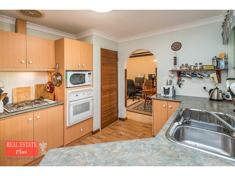 12 O’Connor Road, Swan View WA 6056
