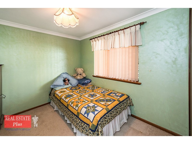 12 O’Connor Road, Swan View WA 6056