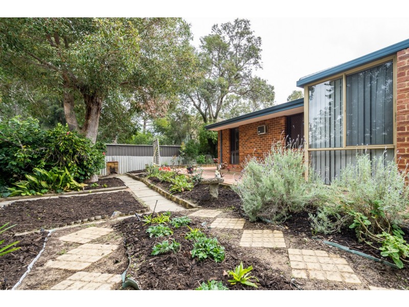 12 O’Connor Road, Swan View WA 6056