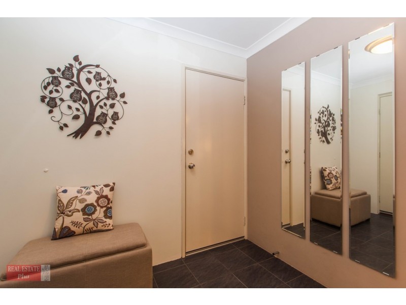 10 Lindrum Street, Ellenbrook WA 6069