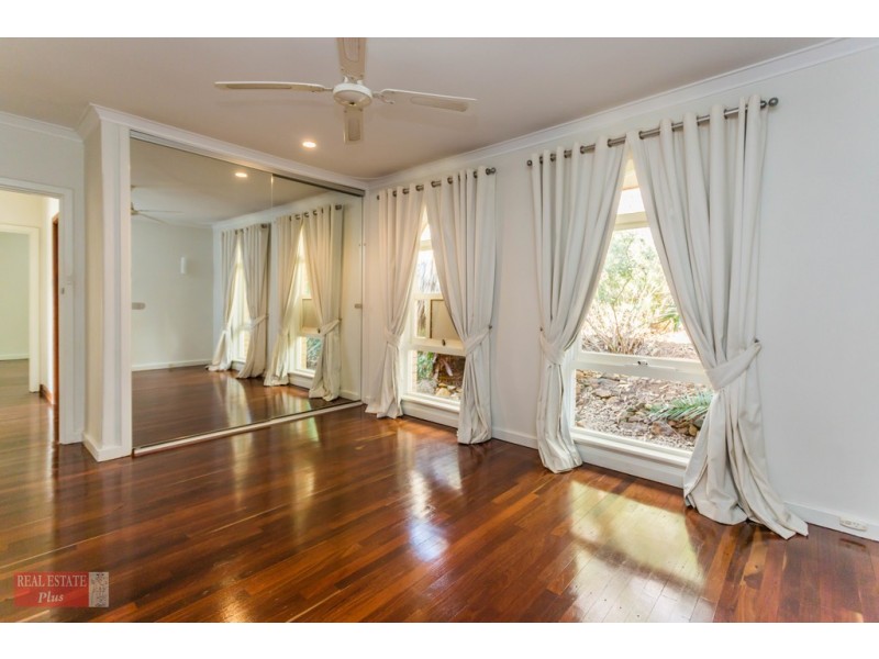 3 Forrest Road, Swan View WA 6056