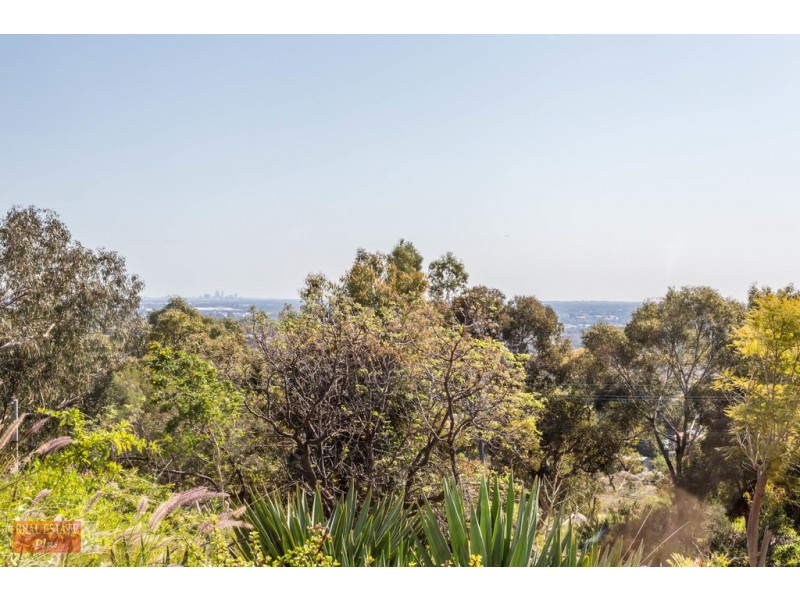 3 Forrest Road, Swan View WA 6056