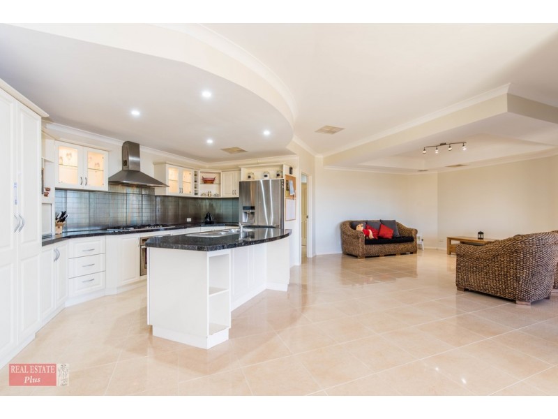 2 Withnell Drive, Ellenbrook WA 6069