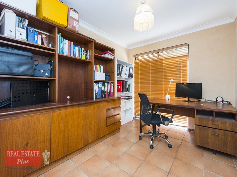 2 Berrima Court, Glen Forrest WA 6071