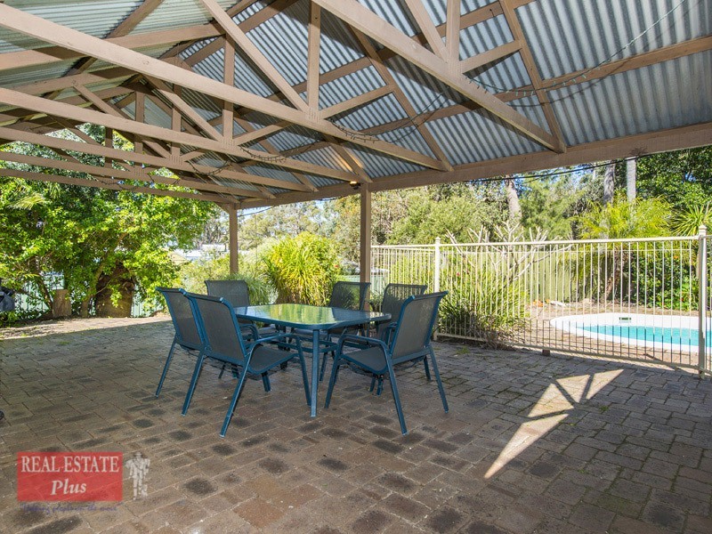 2 Berrima Court, Glen Forrest WA 6071