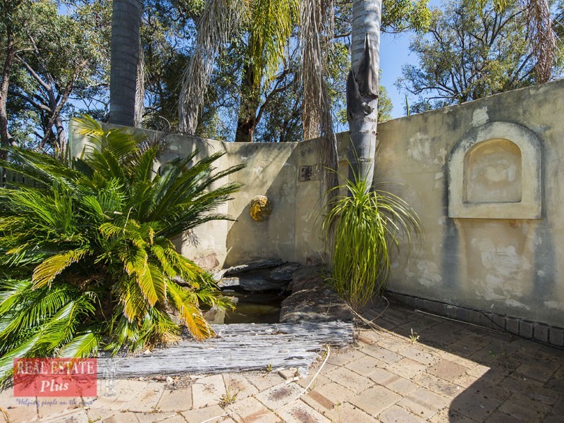 2 Berrima Court, Glen Forrest WA 6071