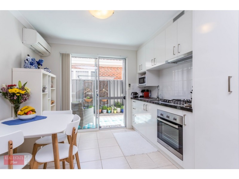 3/21 Wroxton Street, Midland WA 6056