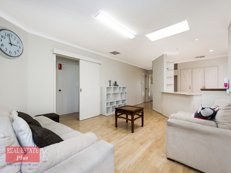 16 Murray Drive, High Wycombe WA 6057