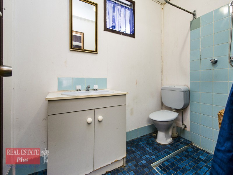 16 Murray Drive, High Wycombe WA 6057