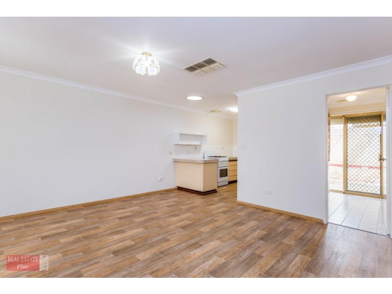 2/69 Gladstone Avenue, Swan View WA 6056