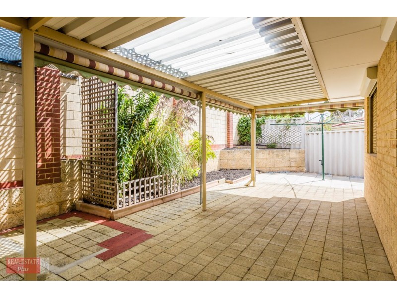 2/69 Gladstone Avenue, Swan View WA 6056