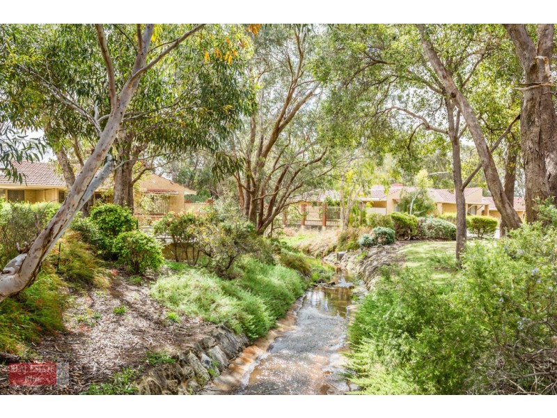 2/69 Gladstone Avenue, Swan View WA 6056
