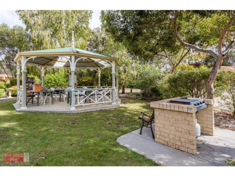 2/69 Gladstone Avenue, Swan View WA 6056