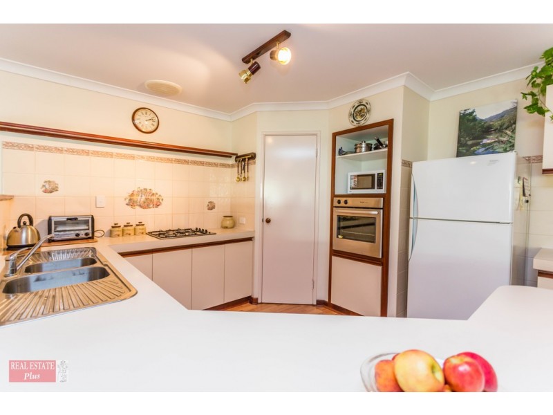 4 Cupania Court, Jane Brook WA 6056