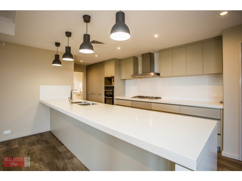 21 Kalbarri Pass, Jane Brook WA 6056