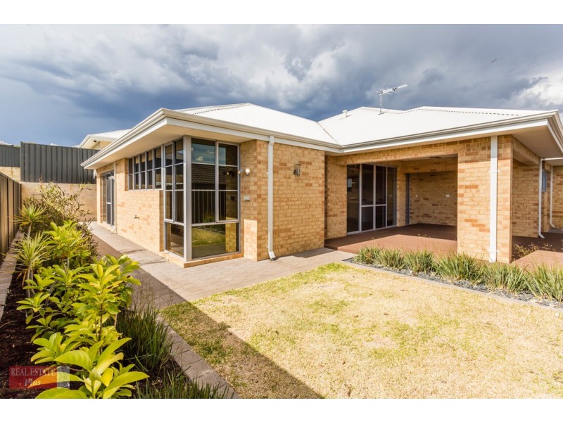 21 Kalbarri Pass, Jane Brook WA 6056