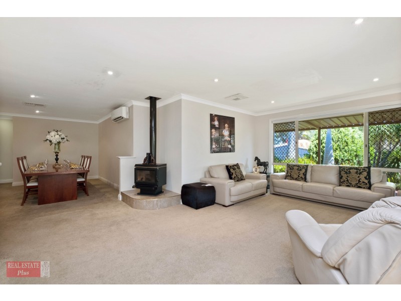 11 Flanders Court, Greenmount WA 6056