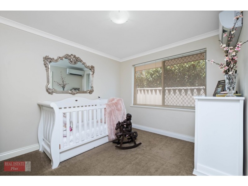 11 Flanders Court, Greenmount WA 6056