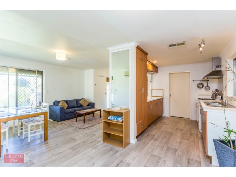 31 Ellesmere Road, Swan View WA 6056