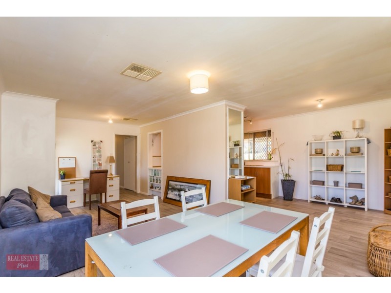 31 Ellesmere Road, Swan View WA 6056