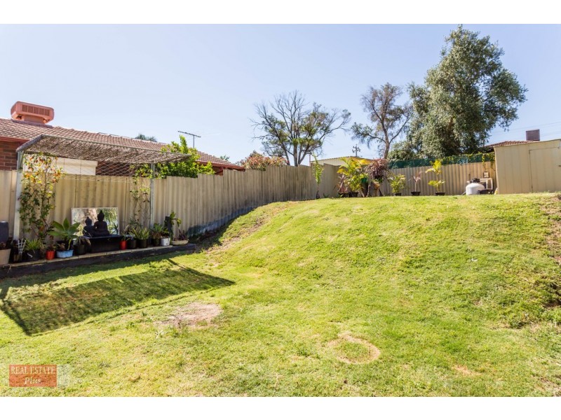 31 Ellesmere Road, Swan View WA 6056