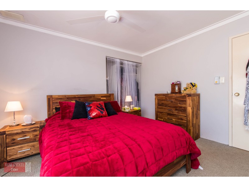 35 Peppermint Crescent, Ballajura WA 6066