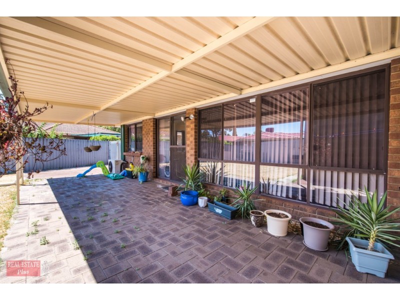 35 Peppermint Crescent, Ballajura WA 6066