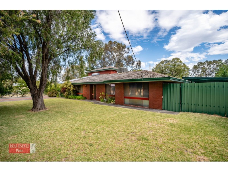 7 Victoria Road, West Swan WA 6055
