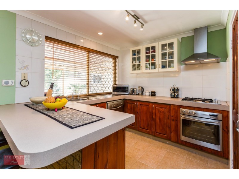 17 Egan Place, Midland WA 6056