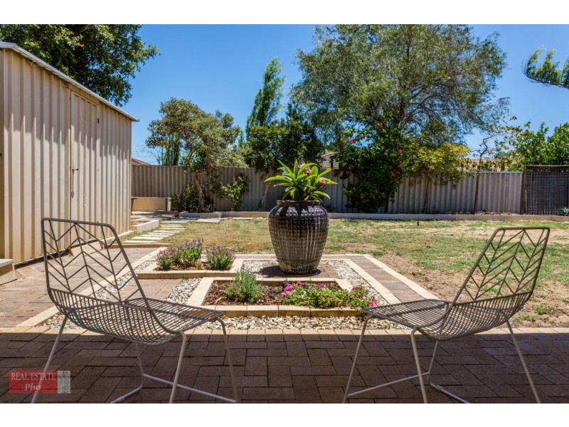 17 Egan Place, Midland WA 6056