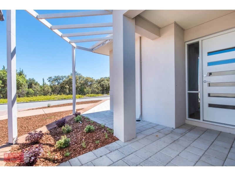 33 Riverland Drive, Ellenbrook WA 6069