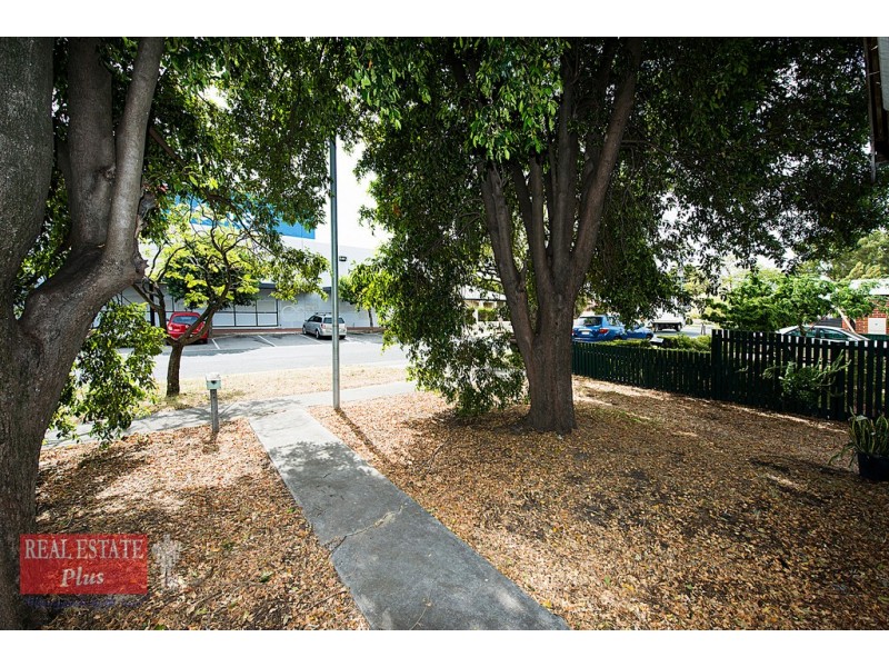 20 Loton Avenue, Midland WA 6056