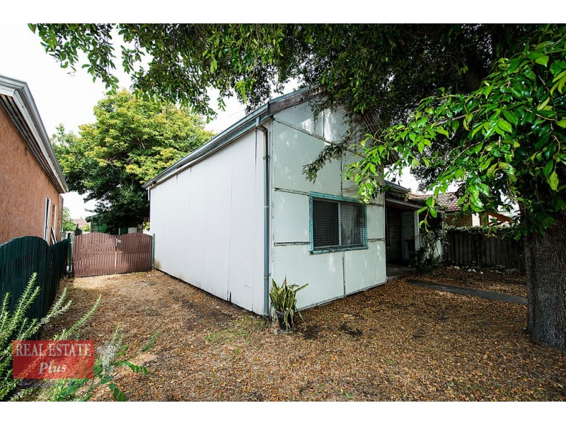 20 Loton Avenue, Midland WA 6056