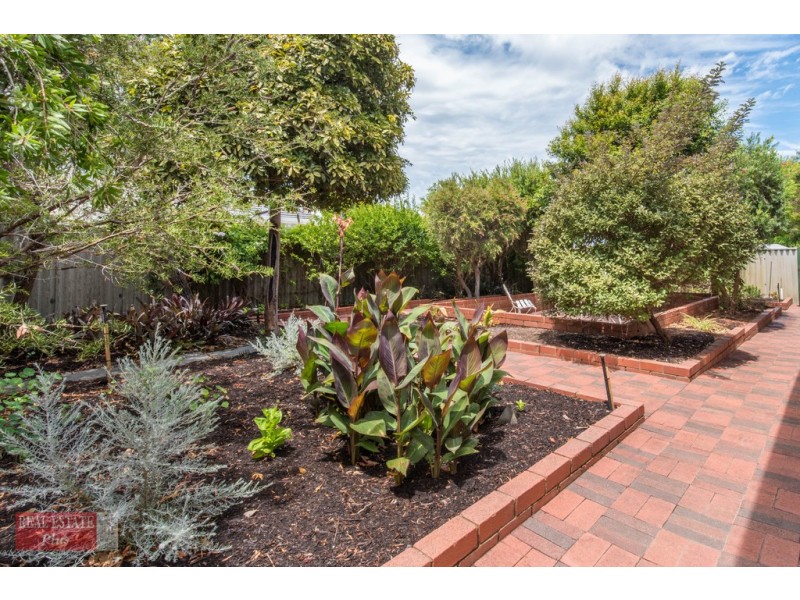 129 Walter Road East, Bassendean WA 6054